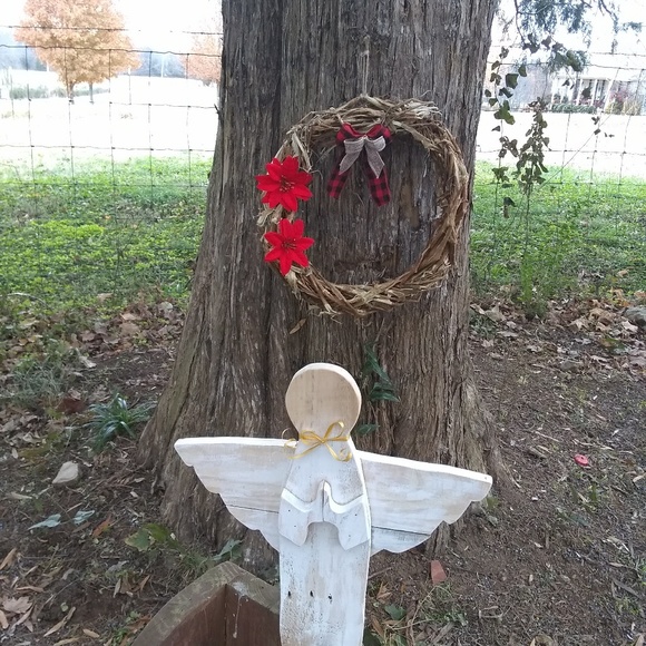 Other - Rustic praying angel